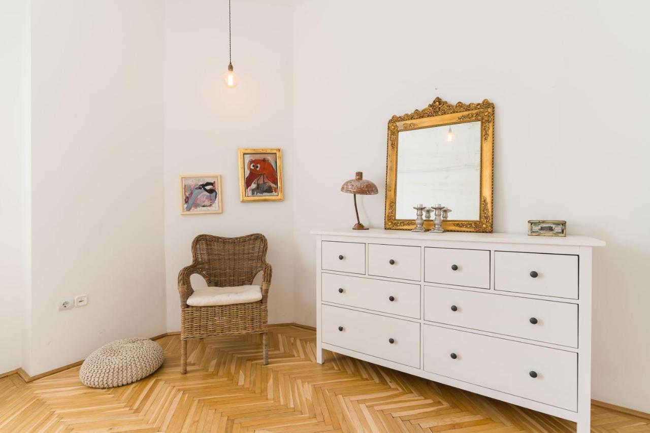 Klauzal Apartment W/3 Bedrooms, French Balcony Budapest Extérieur photo