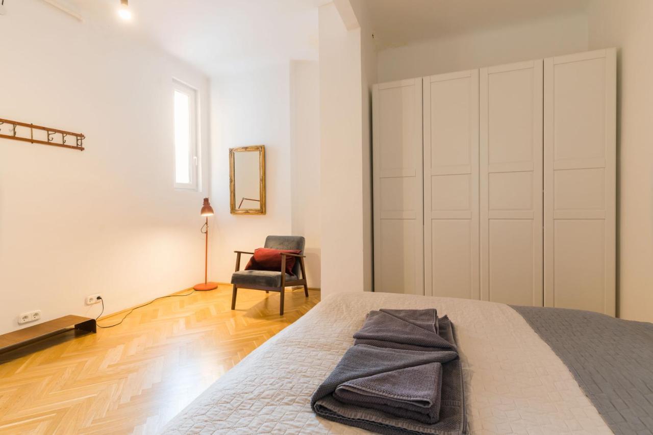 Klauzal Apartment W/3 Bedrooms, French Balcony Budapest Extérieur photo