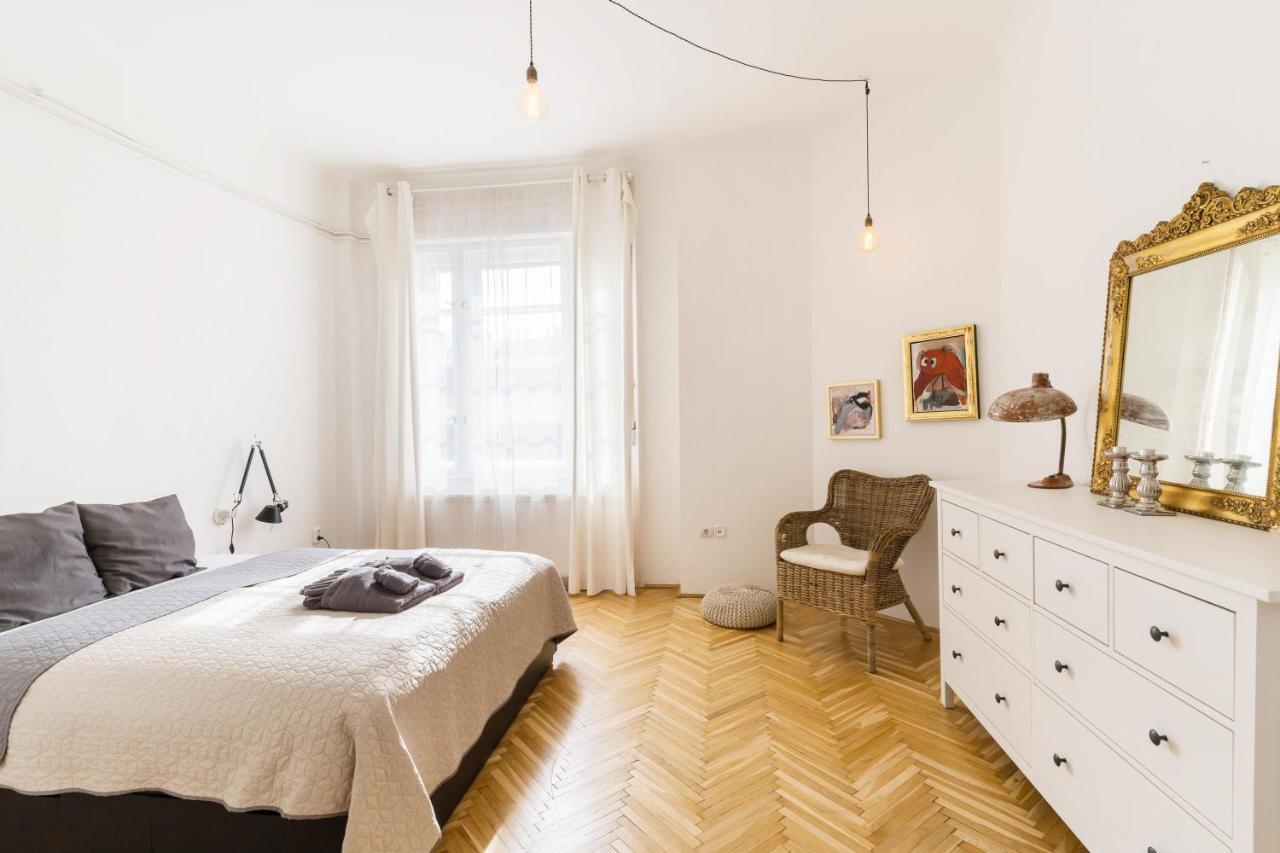 Klauzal Apartment W/3 Bedrooms, French Balcony Budapest Extérieur photo