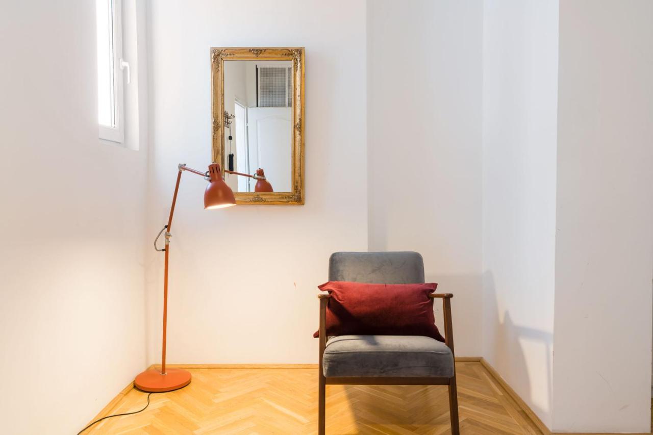 Klauzal Apartment W/3 Bedrooms, French Balcony Budapest Extérieur photo