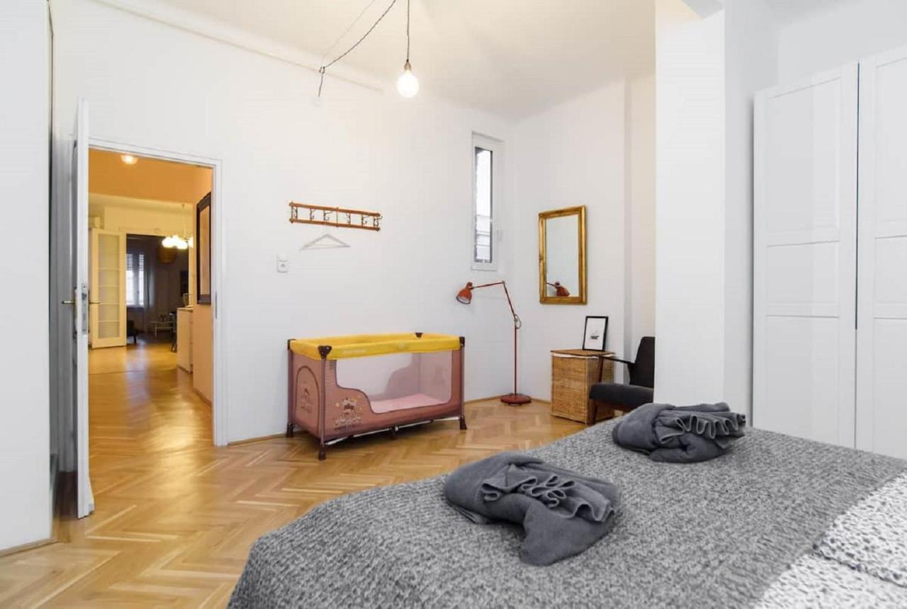 Klauzal Apartment W/3 Bedrooms, French Balcony Budapest Extérieur photo