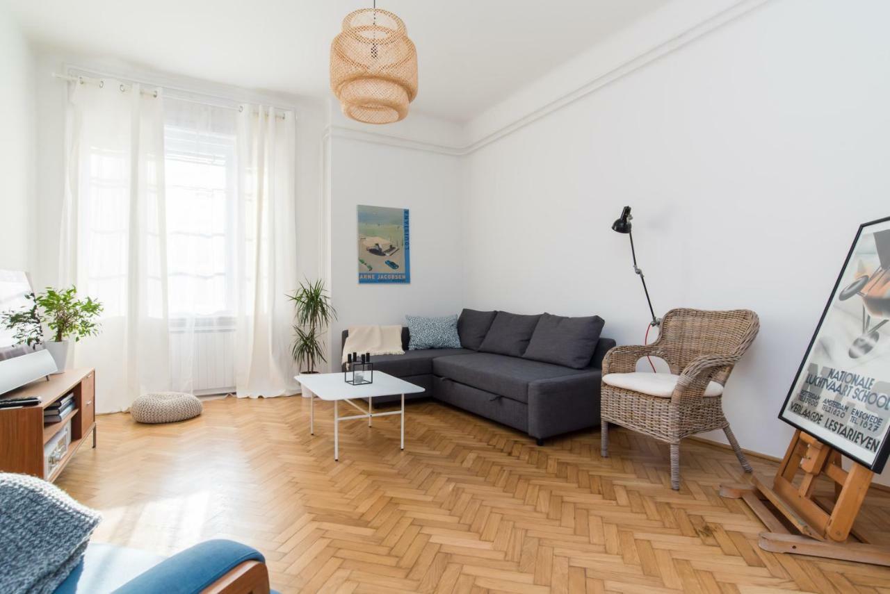Klauzal Apartment W/3 Bedrooms, French Balcony Budapest Extérieur photo