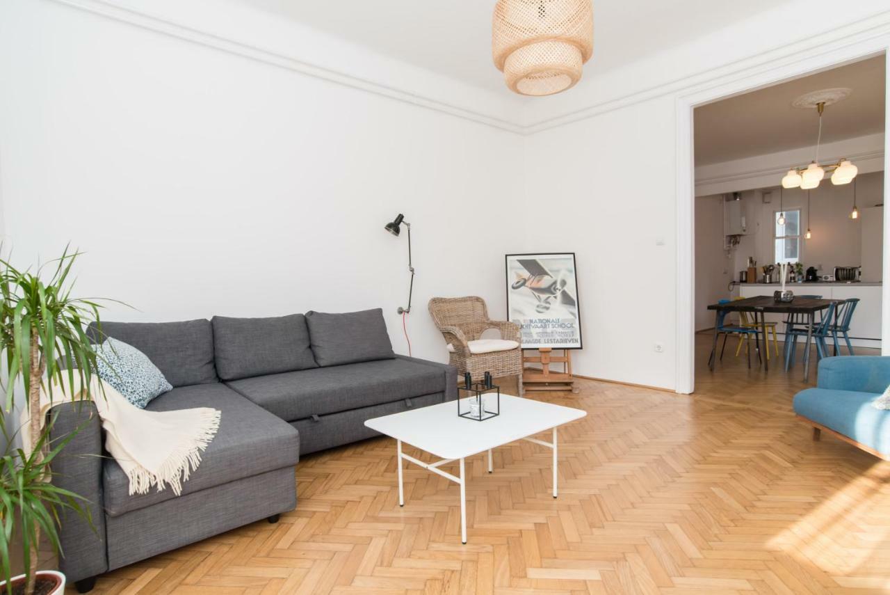 Klauzal Apartment W/3 Bedrooms, French Balcony Budapest Extérieur photo