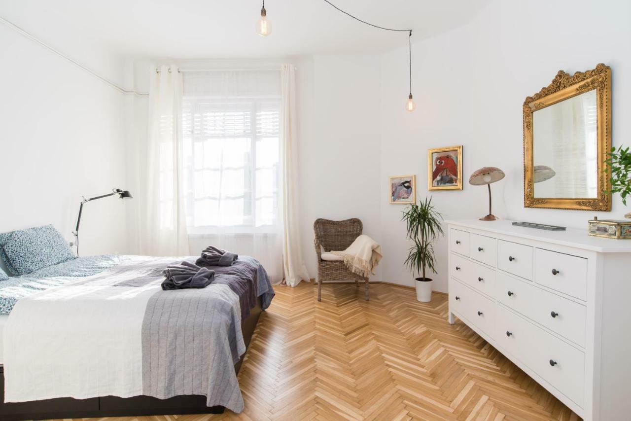 Klauzal Apartment W/3 Bedrooms, French Balcony Budapest Extérieur photo
